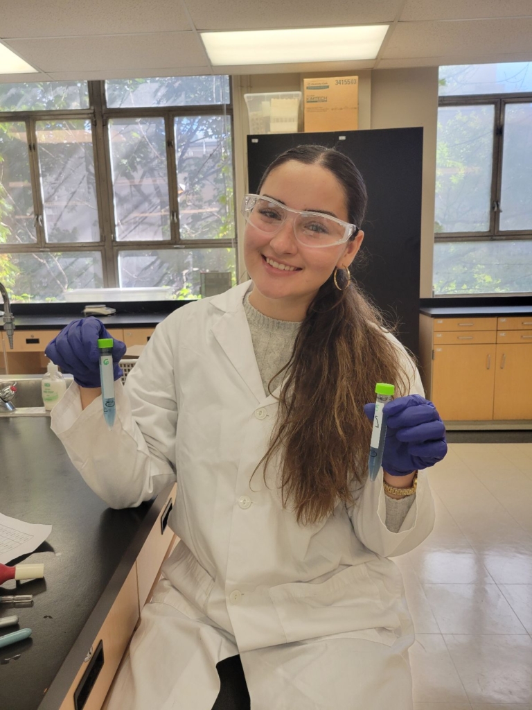 Gabi, our Student Council President, during the grade 12 Science trip to Toronto Metropolitan University's lab.